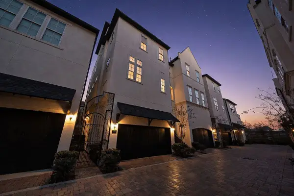 1514 W 23rd Street, Houston, TX 77008