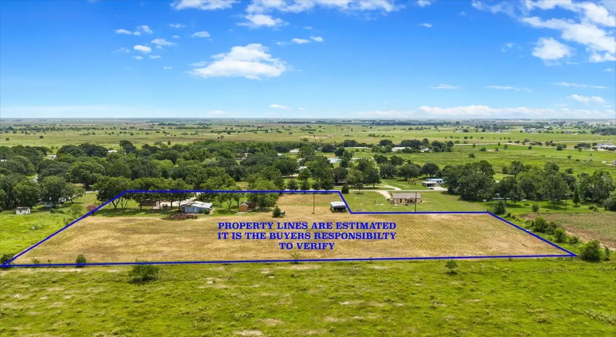 215 Lakeview Lane, El Campo, TX 77437 - #1
