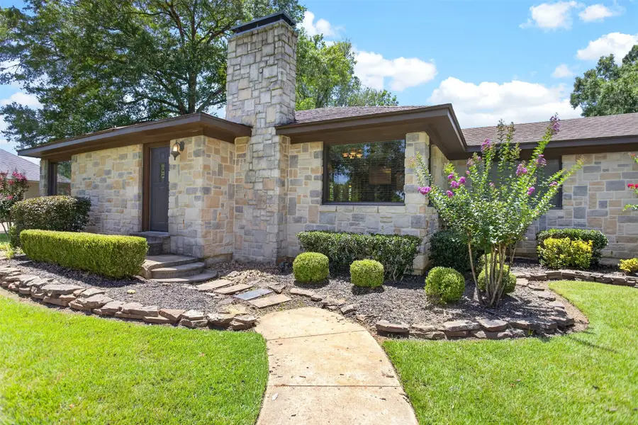 139 S Grace Street, Crockett, TX 75835 - #3