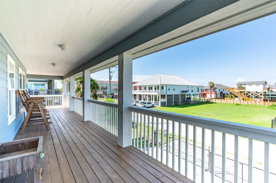 876 Kahla Drive, Crystal Beach, TX 77650 - #3