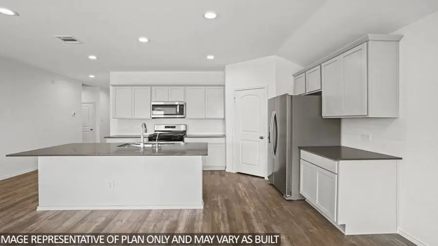 120 Rustic Creek Court, Dayton, TX 77535 - Image #3