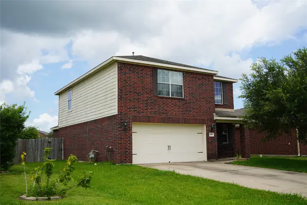 9430 Peridot Green Drive, Rosharon, TX 77583