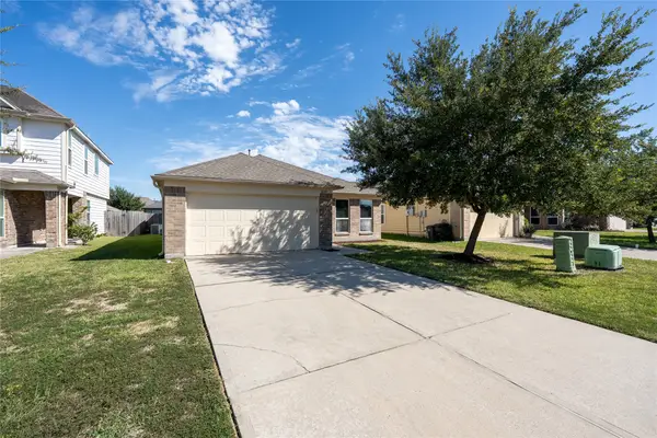 16815 Fallen Timbers Dr Drive, Conroe, TX 77385