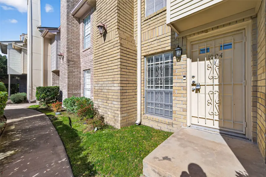 3100 Jeanetta Street #1004, Houston, TX 77063 - Image #3