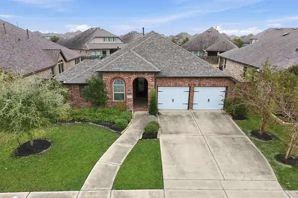 6802 Monarch Falls Lane, Katy, TX 77493