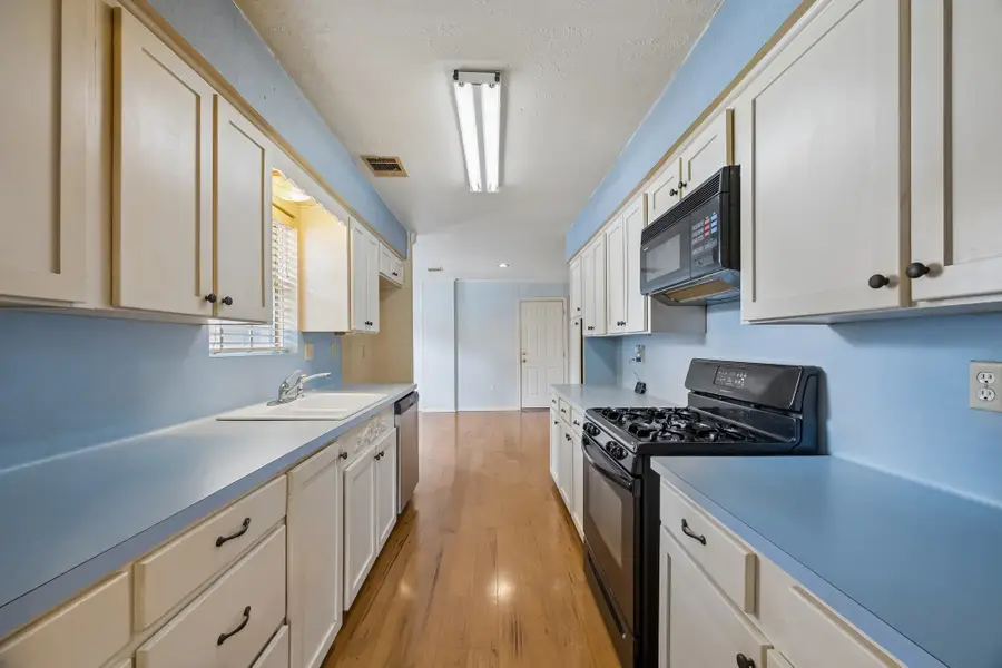 4802 Elm Street, Pearland, TX 77581 - #3