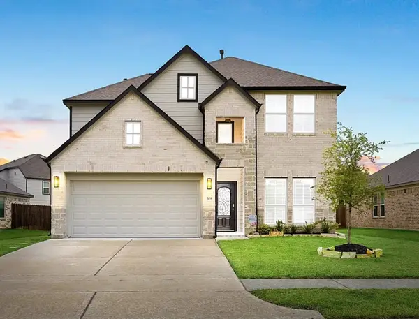 308 Spruce Oak Lane, Waller, TX 77484