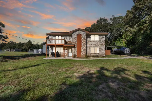 174 Masters Place, Hilltop Lakes, TX 77871