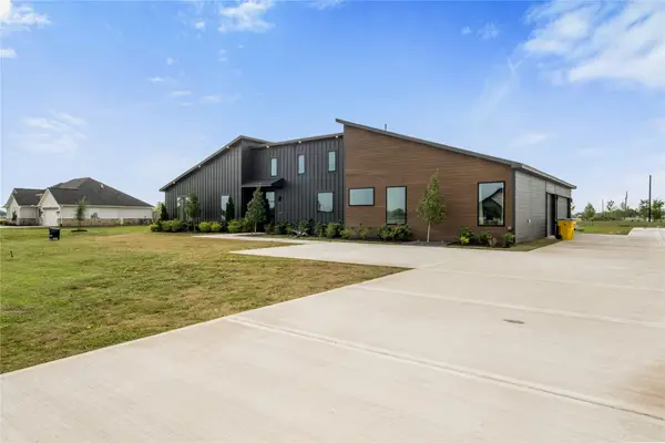 5119 Sophie Slanksy Way, Sealy, TX 77474