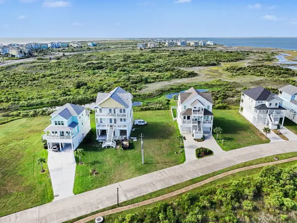 25931 Bay Breeze Drive, Galveston, TX 77554