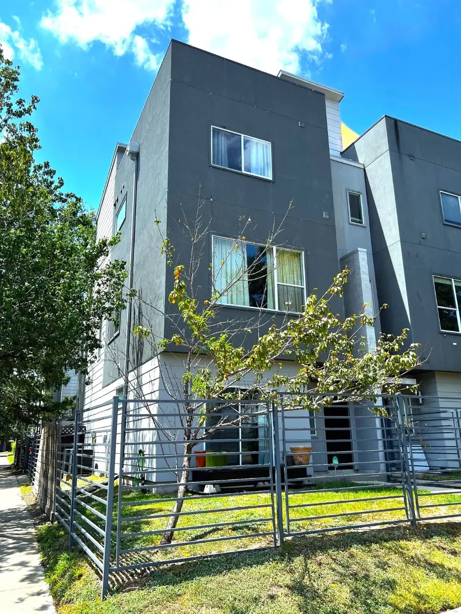 1524 Blodgett Street, Houston, TX 77004 - Image #2