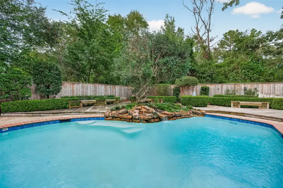 16 Mayfair Grove Court, The Woodlands, TX 77381 - #2