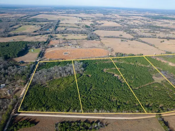 T-2 County Road 4245, De Kalb, TX 75559