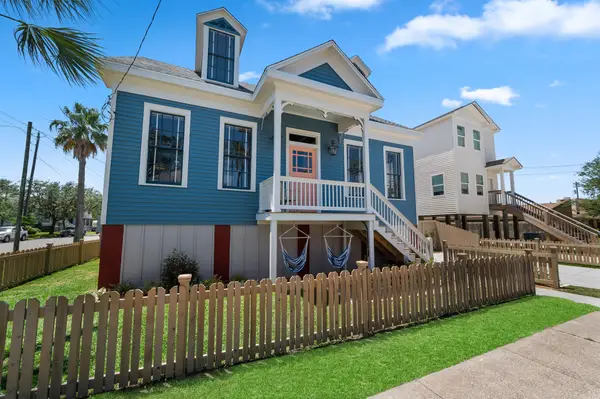 1123 32nd Street, Galveston, TX 77550