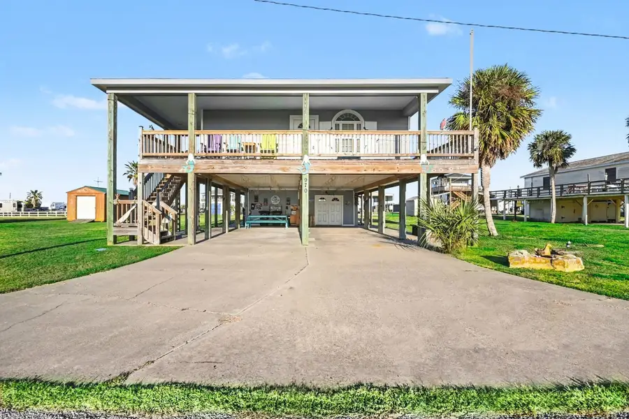 970 S Wommack Drive S, Crystal Beach, TX 77650 - Image #2