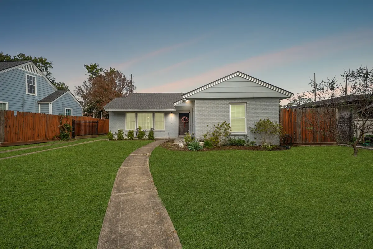 6449 Country Club Drive, Houston, TX 77023 - #1