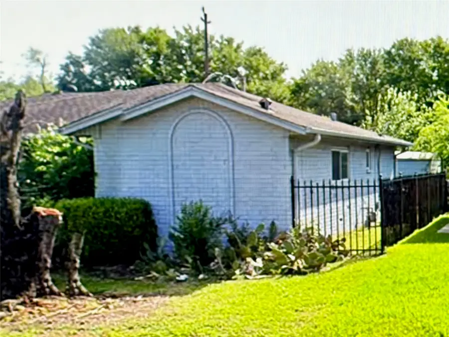 8935 Martin Luther King Boulevard, Houston, TX 77033 - #3