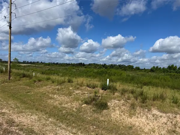 2201 Road 591501, Cleveland, TX 77327