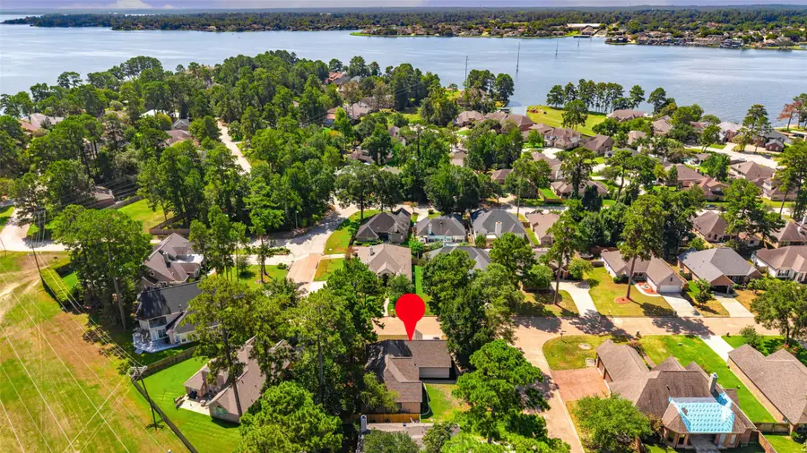 3002 Pine Chase Drive, Montgomery, TX 77356 - #2
