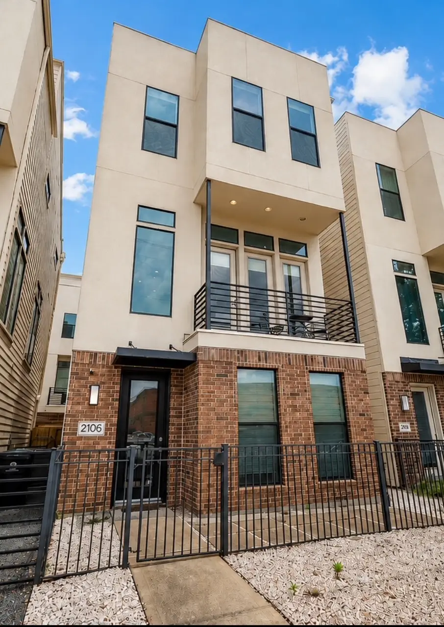 2106 Sabine Street, Houston, TX 77007 - #1
