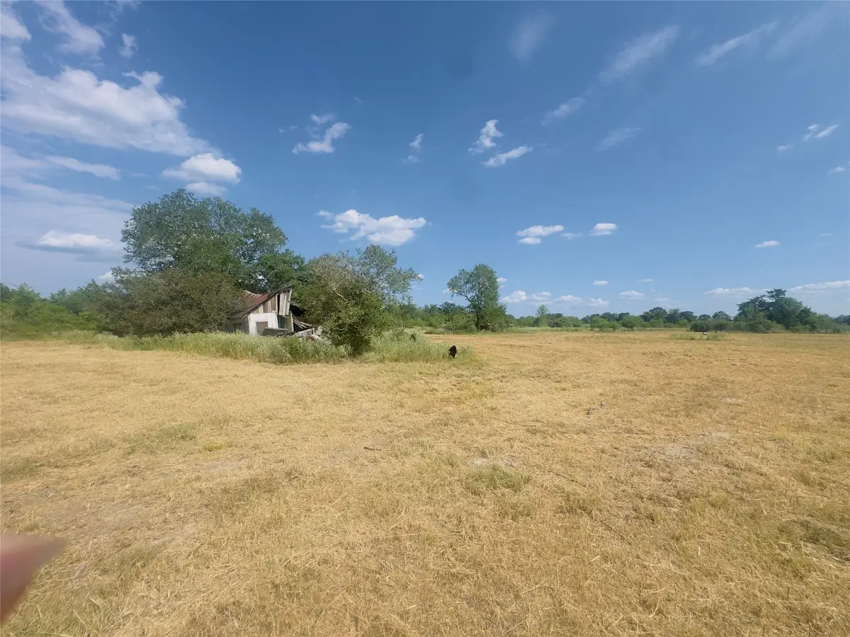 TBD County Road 201, Hallettsville, TX 77964 - #1