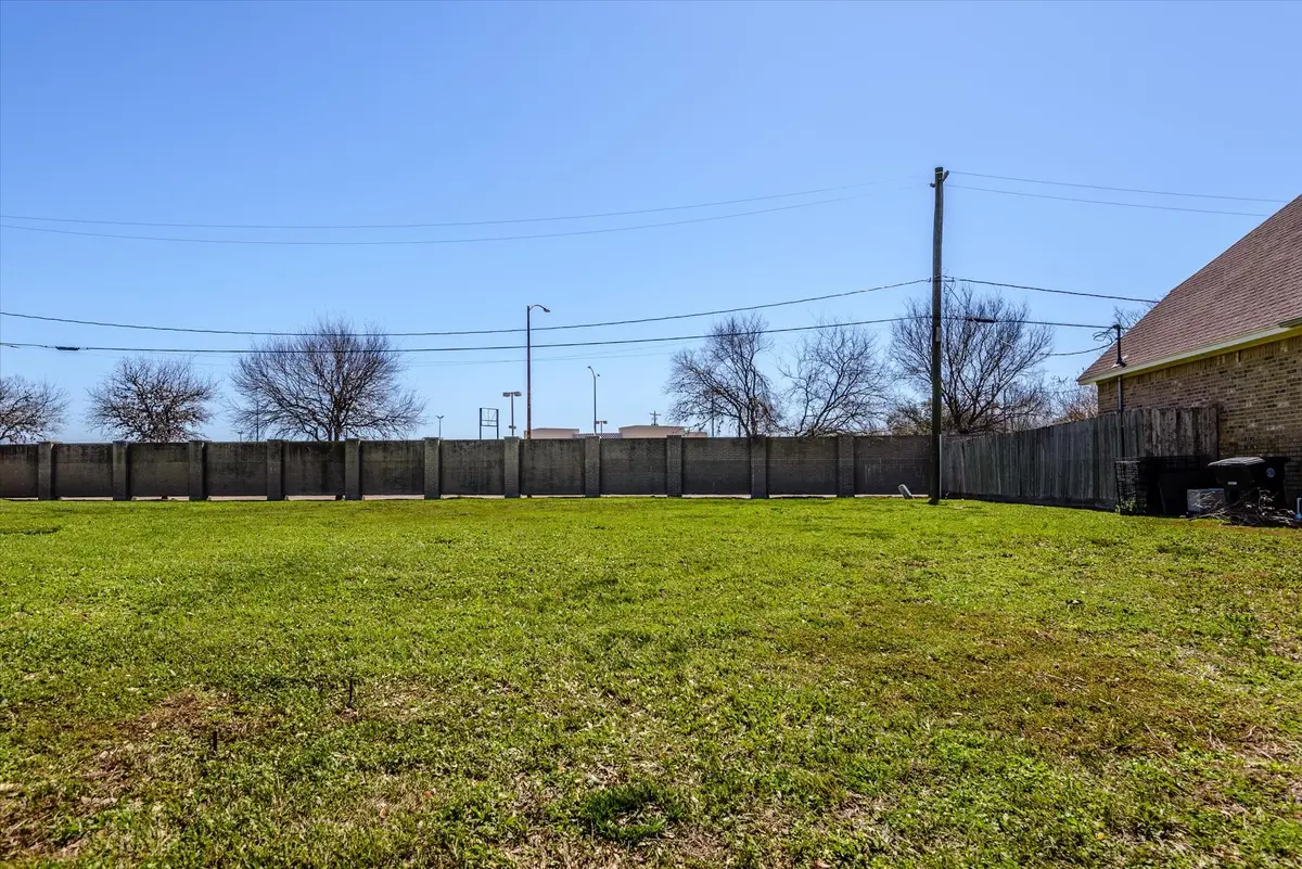 4014 England Court Court E, Houston, TX 77021 - Image #1