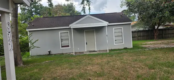 813 N Avenue D, Humble, TX 77338