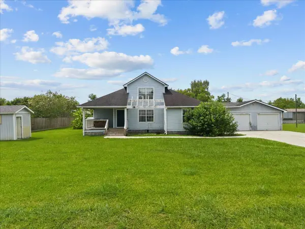 7228 Avenue R, Santa Fe, TX 77510
