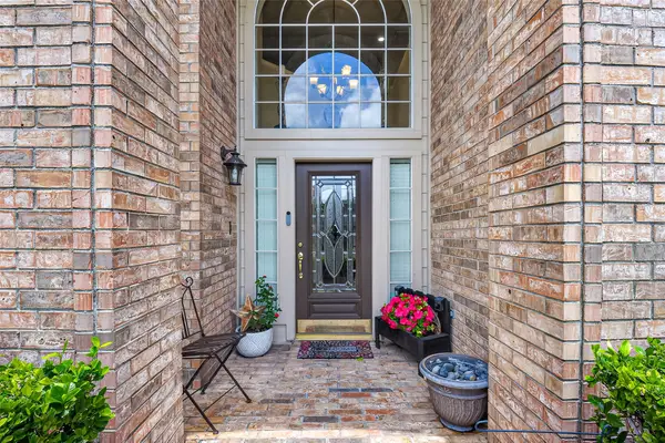 2419 Bay Hill Drive, Baytown, TX 77523