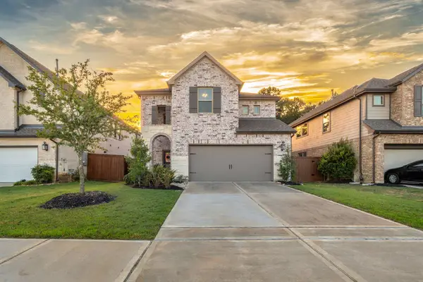 7111 Winterberry Glen Lane, Katy, TX 77493