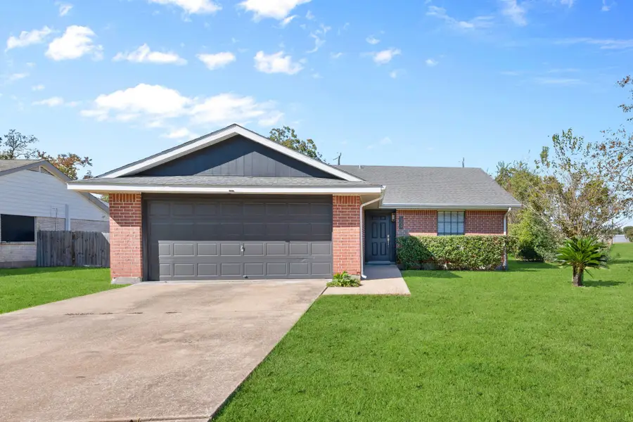 309 Danubina Street, Baytown, TX 77520 - Image #2