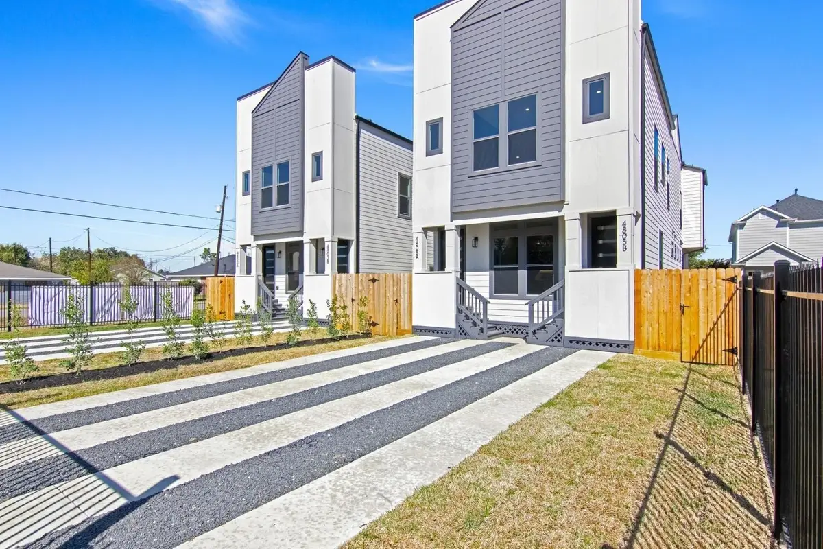 4805 Paula, Houston, TX 77033 - #1