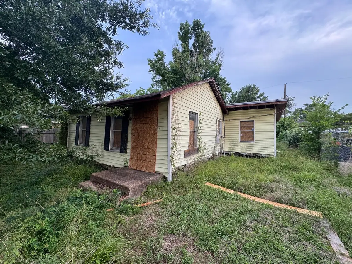 5118 Senior Street, Houston, TX 77016 - #1