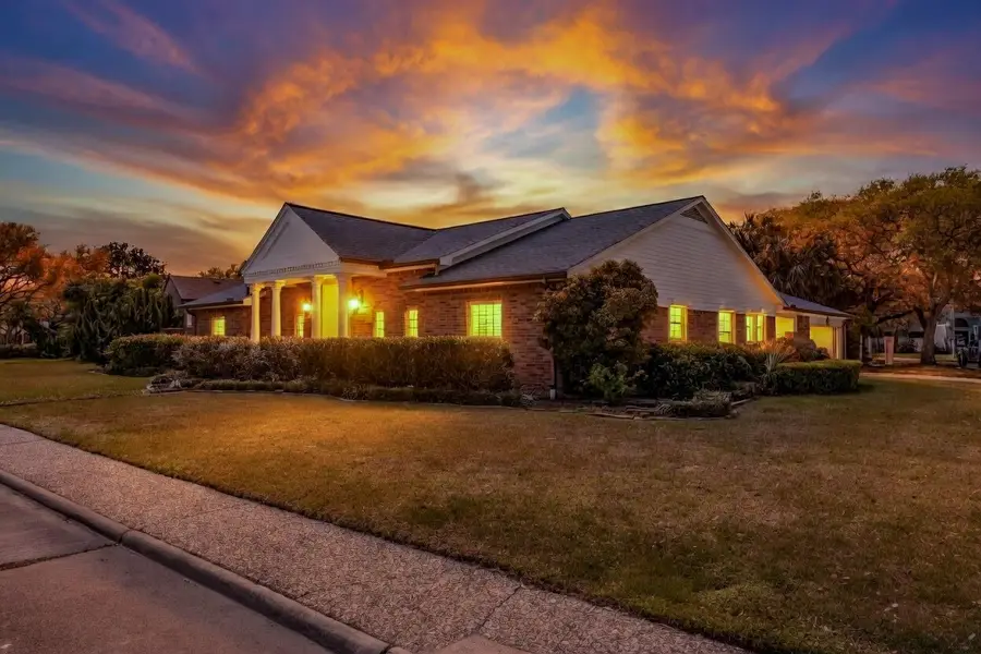 37 Colony Park Circle, Galveston, TX 77551 - #2