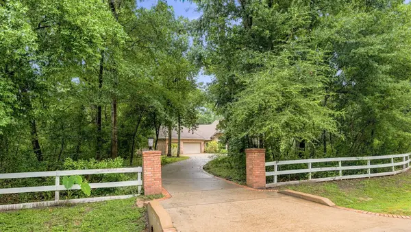 10307 Autumn Run Lane, Conroe, TX 77304