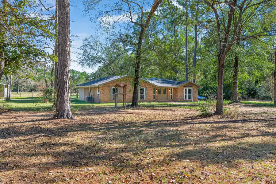 8498 Pine Shadows, Cleveland, TX 77328 - Image #2