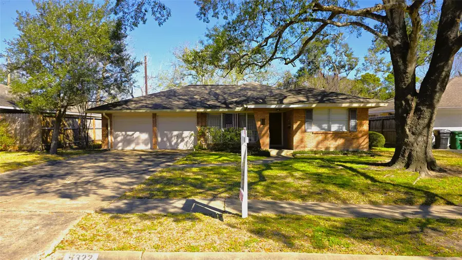 5322 Briarbend Drive, Houston, TX 77096 - #2