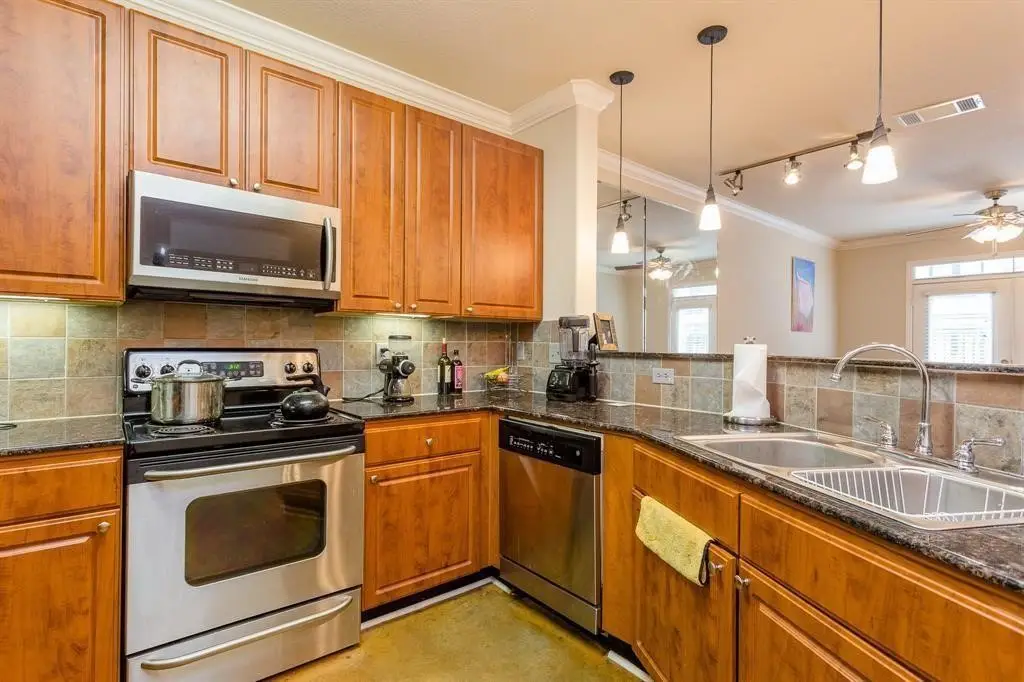 1711 Old Spanish Trail #310, Houston, TX 77054 - Image #1