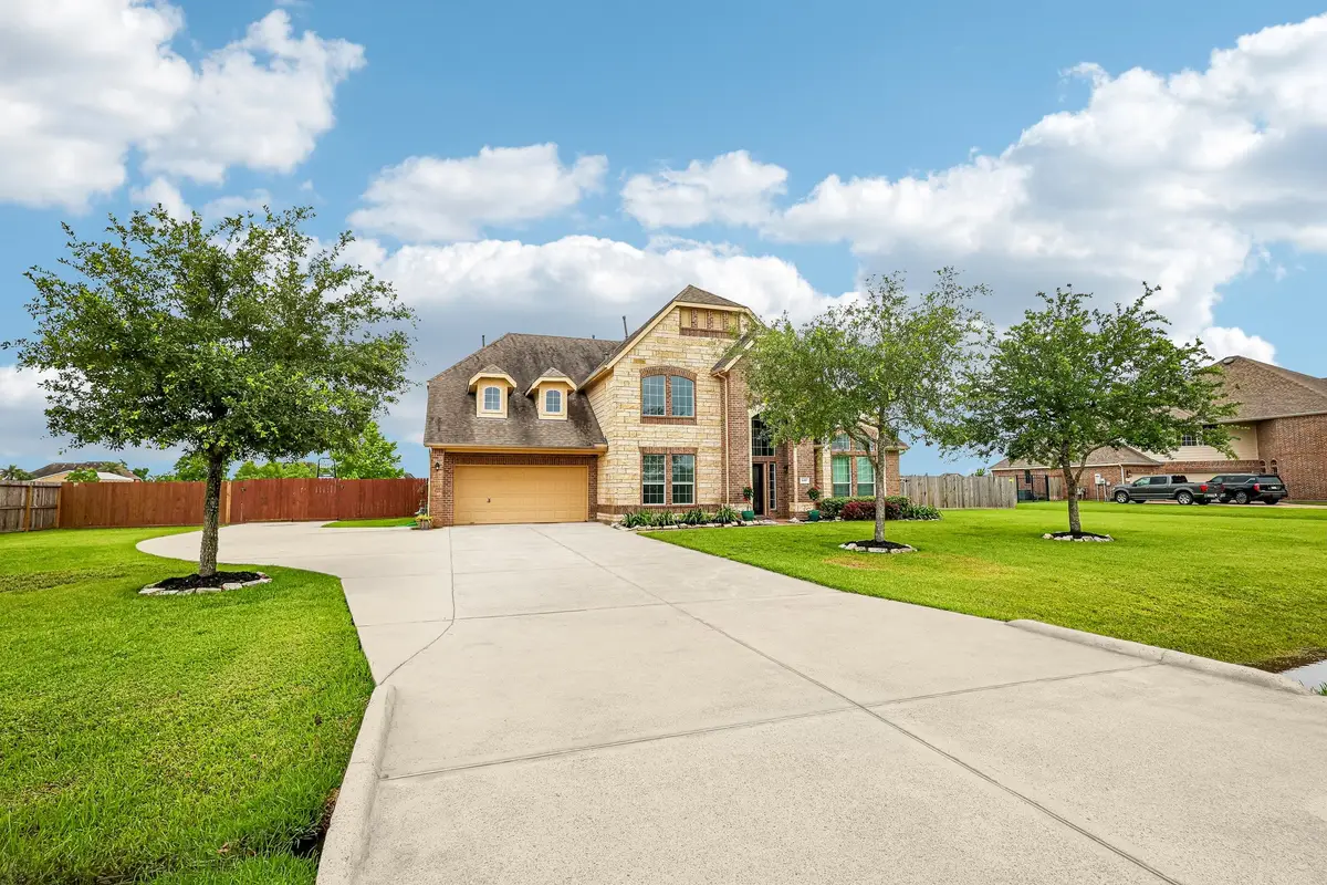 4410 Clearwater Road, Baytown, TX 77523 - #1