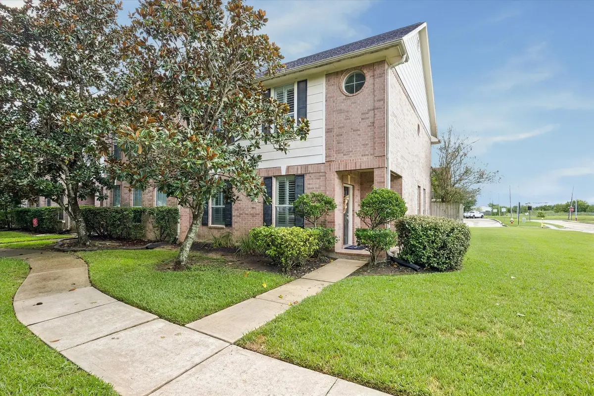 607 Travis Street #9, Webster, TX 77598 - #1