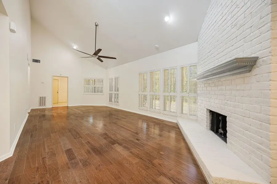 1856 S Gessner Road, Houston, TX 77063 - #2