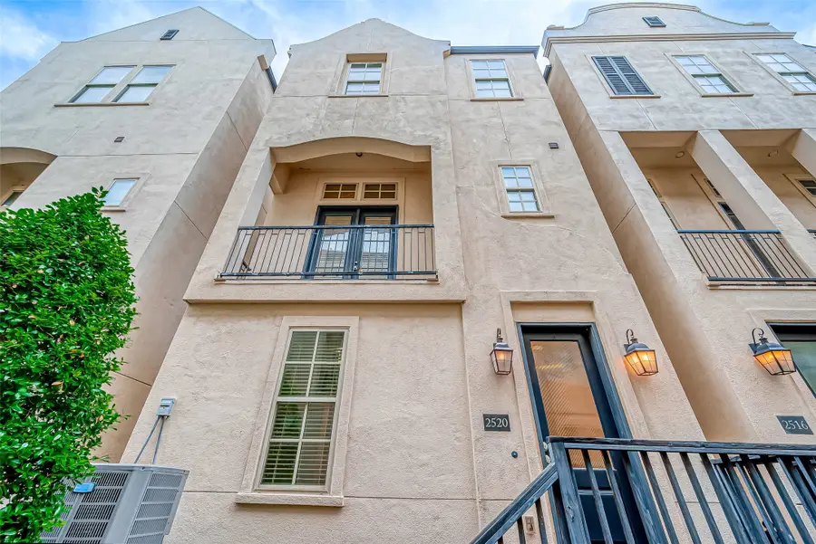 2520 Sherwin Street, Houston, TX 77007 - #2