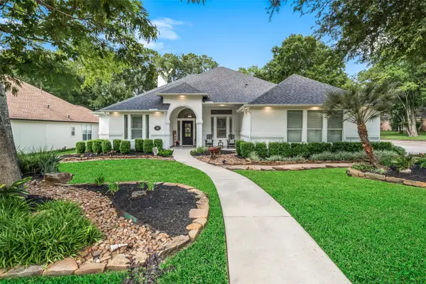 102 Lazy Springs Drive, Montgomery, TX 77356