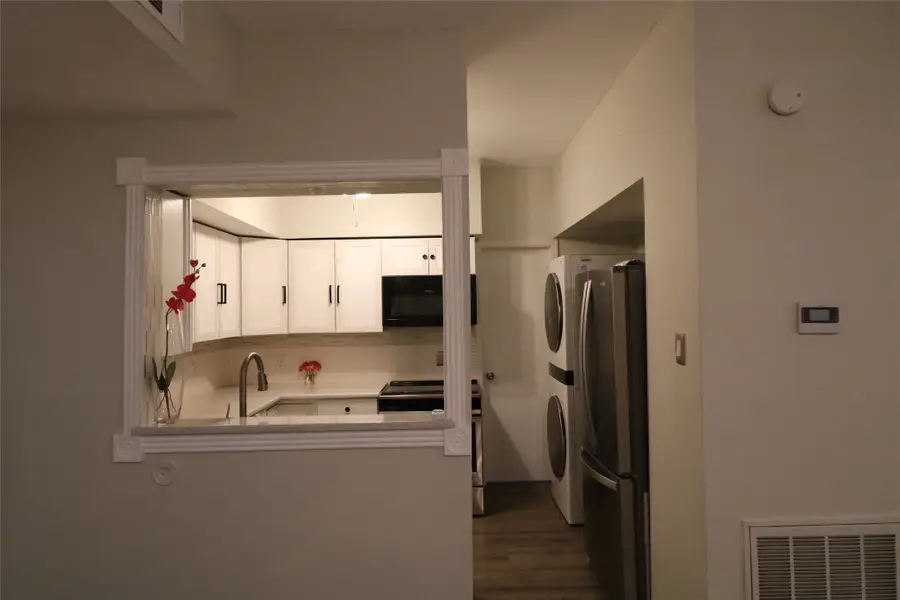 10811 Richmond Avenue #11, Houston, TX 77042 - #2