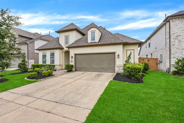 15811 Sunlit Falls Drive, Humble, TX 77346