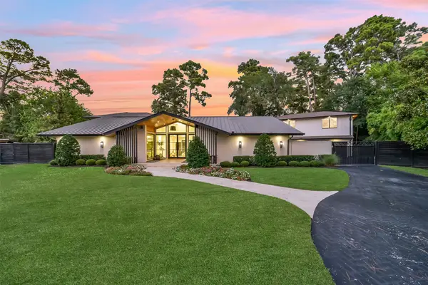 30 Hedwig Circle, Houston, TX 77024