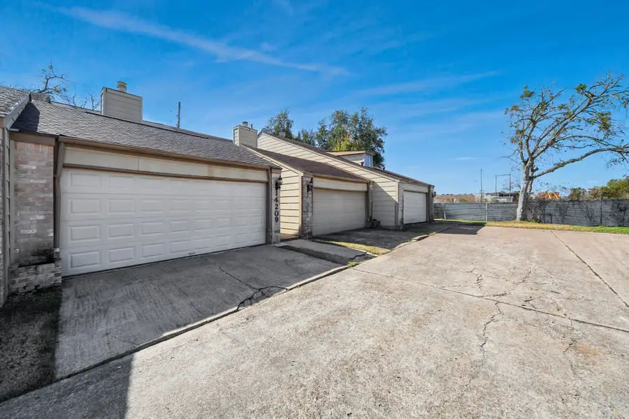 14209 Briarsage Court #TH15, Houston, TX 77077 - Image #3