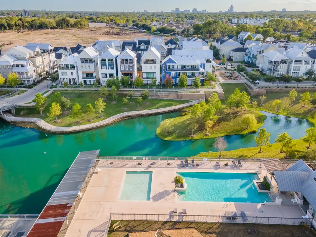 2618 Lake Kolbe Lane, Houston, TX 77080 - #1