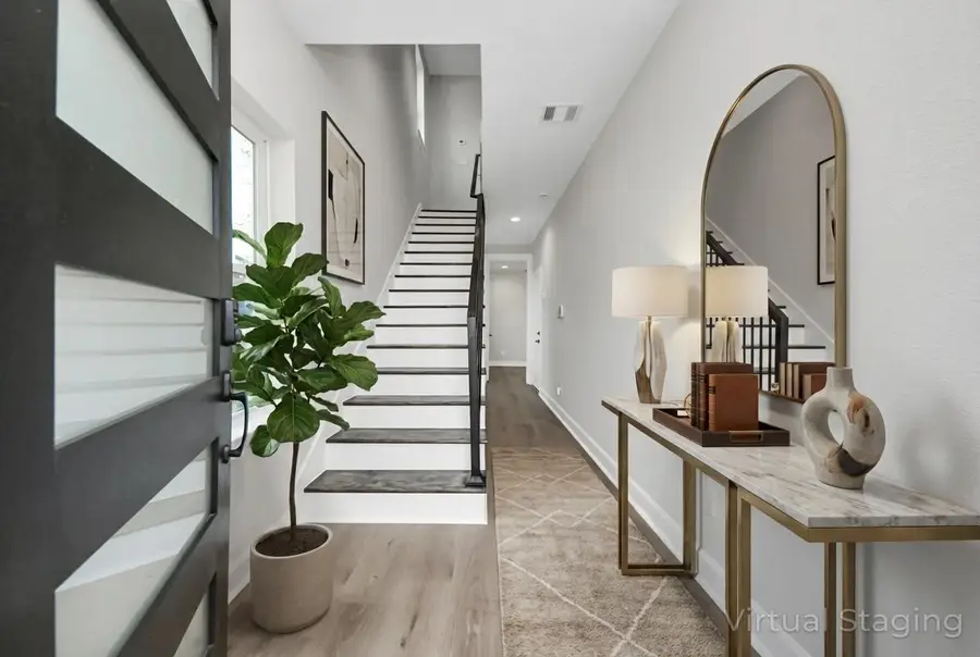 1605 Sylvester Road, Houston, TX 77009 - Image #2