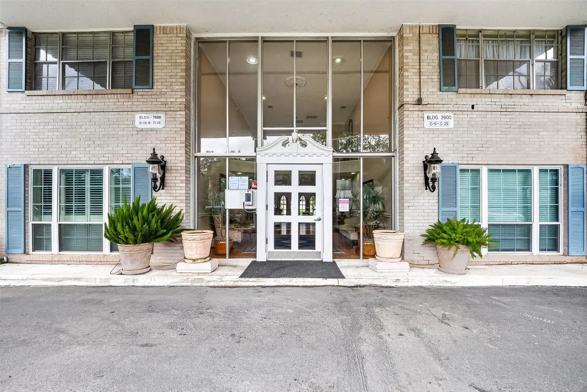 2600 Bellefontaine St Apt D24,, Houston, TX 77025 - #1